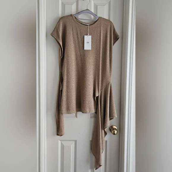 Bundle: Zara Tunic Length Tops - Picture 7 of 10